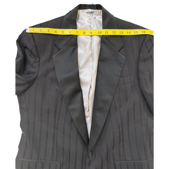 Neiman Marcus Tuxedo Blazer Mens 40 Pinstripe Satin Lapel Single Button Formal - Picture 9 of 10